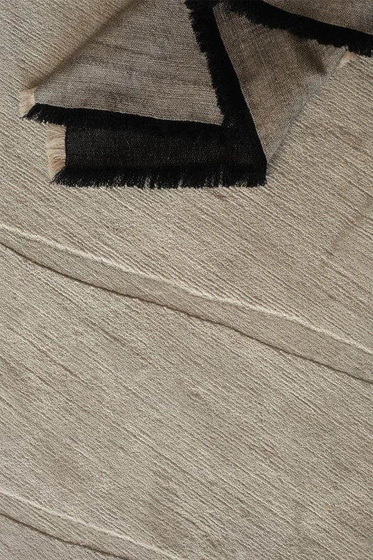 Rock Teppich, Hellgrau 4 Rock Teppich, Hellgrau – Bild 2