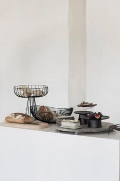 Serax Meo Korb, Oval, Schwarz 7 Serax Meo Korb, Oval, Schwarz -Dekorative Kunst 2020 hospitality 61