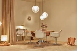 Vitra Popsicle Uhr -Dekorative Kunst 3279119 vitra 2020 IMM 27 master