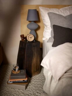 AJ City Hall Tischuhr Mit Wecker, Sandbeige 12 AJ City Hall Tischuhr Mit Wecker, Sandbeige -Dekorative Kunst AJ 43693 02