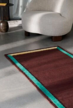 &Tradition Framed AP14 Teppich, 90 X 240 Cm, Pflaume -Dekorative Kunst ATD 2022 Framed AP14 Margas LC1 Lato LN8