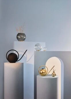 AYTM Globe Blumensprüher, Goldfarben -Dekorative Kunst AYTM D3 15 099