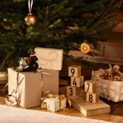 Kay Bojesen Weihnachtsmannmütze Für Wooden Monkey, Mini -Dekorative Kunst FDS Joulu2450 1200x1200 final