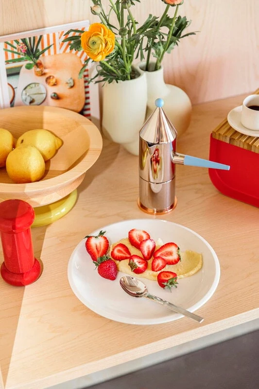 Alessi Sottsass Tafelaufsatz, Gelb 4 Alessi Sottsass Tafelaufsatz, Gelb – Bild 2