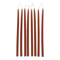 Ferm LIVING Spike Kerzen, Dünn, 8er-Set, Rostrot