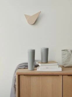 Stelton Birdie Wanduhr, Puderblau -Dekorative Kunst LS 360 1 361 1 466 2 Carrie light grey Birdie powder