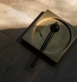 Menu Divot Tablett, Messing -Dekorative Kunst MENU Divot Tray 2