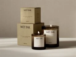 Menu Olfacte Duftkerze, 80 G, Wet Ink -Dekorative Kunst MENU Olfacte Scented Candle Wet Ink 1