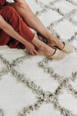 Teppich Tie 140 X 200 Cm, Grau 13 Teppich Tie 140 X 200 Cm, Grau -Dekorative Kunst Matto9