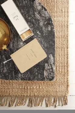 Fringe Hemp Teppich, Natur -Dekorative Kunst Roots Living Fringe Hemp natural interior4