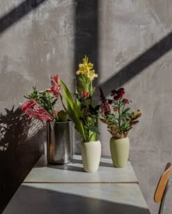 Silmu Vase, Hellgelb -Dekorative Kunst SILMU lokalkollektion lokalhelsinki2022 45