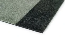 Stripes Teppich, 60 x 90 cm, Grün -Dekorative Kunst TICA Floormat Stripes green close up