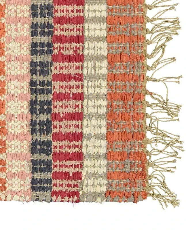 Huvila Teppich, Rot 4 Huvila Teppich, Rot – Bild 2