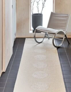 Vera 2.0 Teppich, 70 X 280 Cm, Beige 9 Vera 2.0 Teppich, 70 X 280 Cm, Beige -Dekorative Kunst pappelina vera20 beige hallway creative