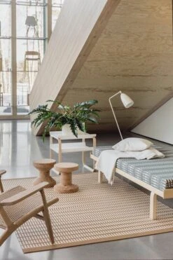 New York Teppich, Natur – Weiß -Dekorative Kunst showroom maaliskuu22 Fds11